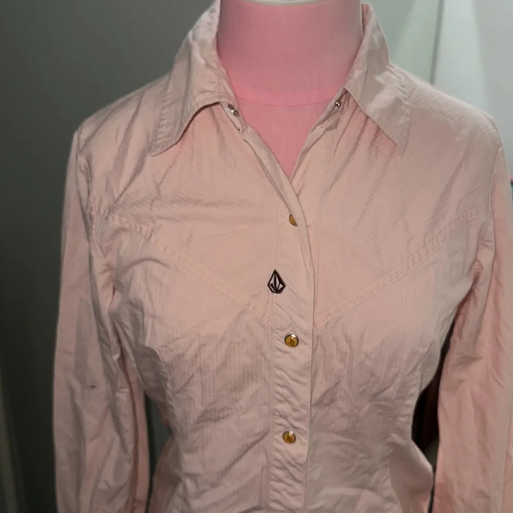 Volcom Pink Button Down - Picture 2 of 4